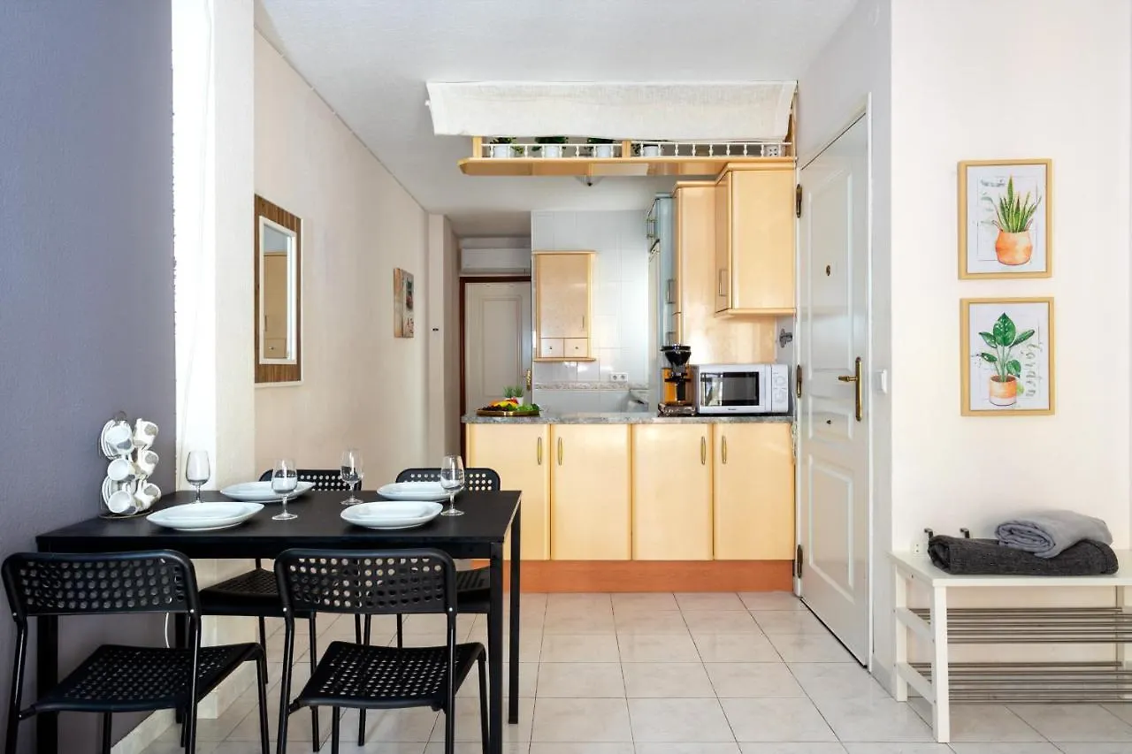 Fuengirola Old Town Apartment By Costarentals - Ref 134