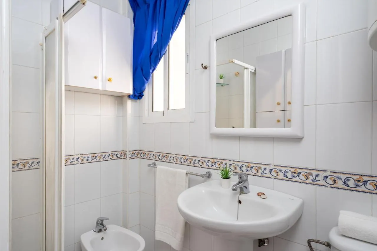Fuengirola Old Town Apartment By Costarentals - Ref 134
