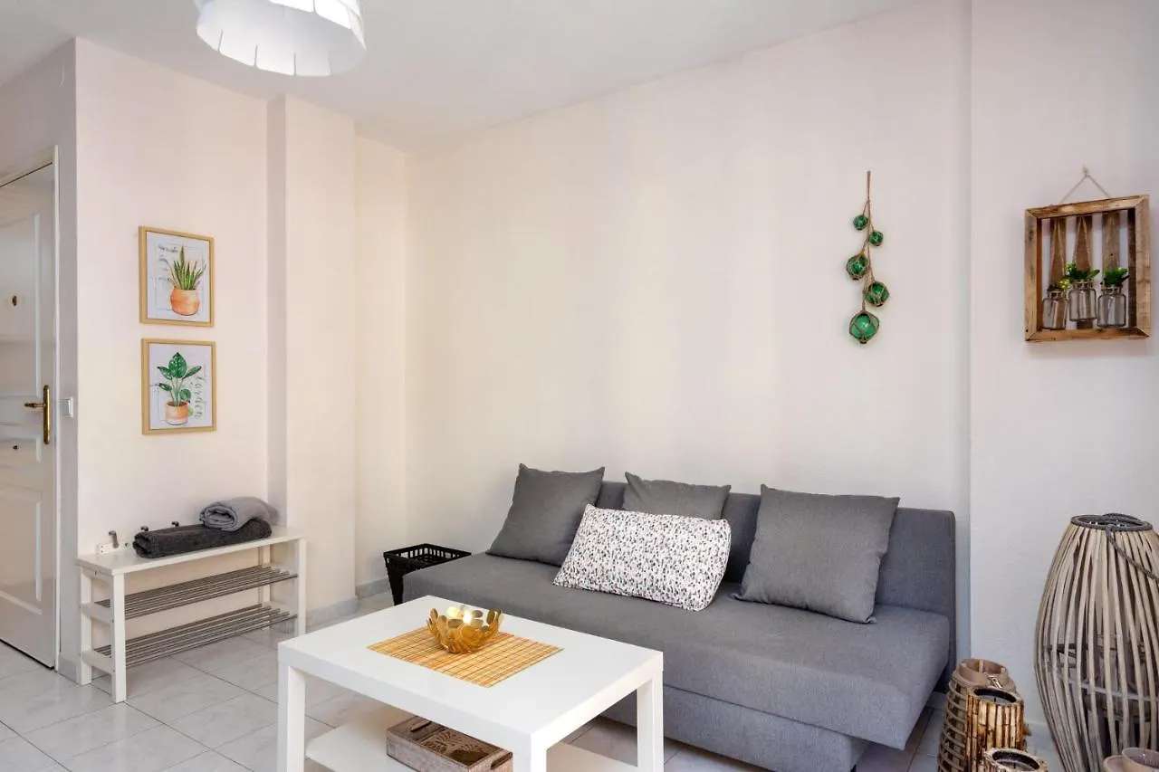 Fuengirola Old Town Apartment By Costarentals - Ref 134